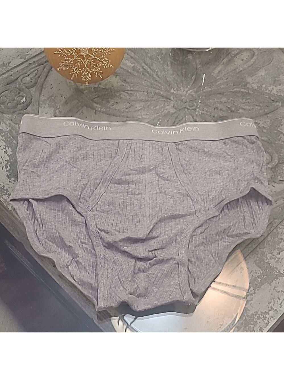 CALVIN KLEIN MEN'S GRAY XL BRIEFS NEW